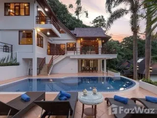 Villa en alquiler de 6 habitaciones en Kathu, Phuket