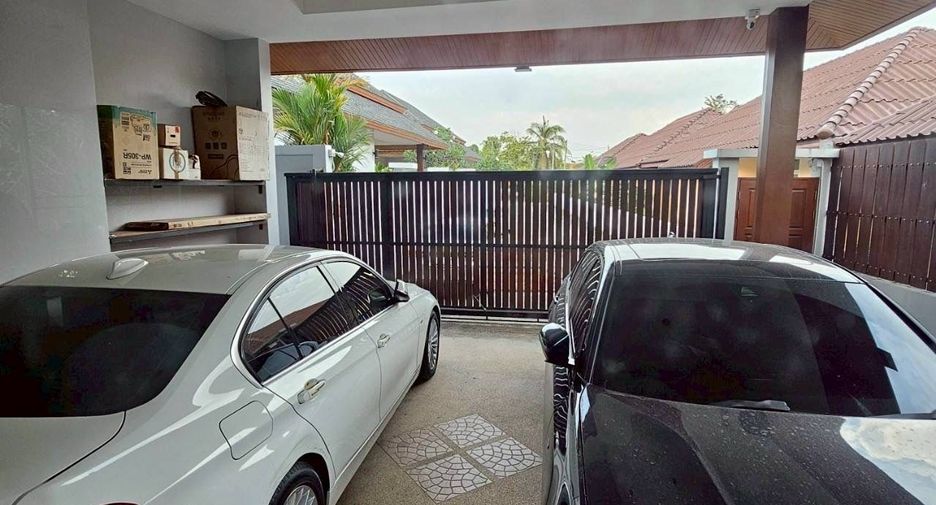 For sale そして for rent 4 ベッドルーム villa in Mueang Phuket, Phuket