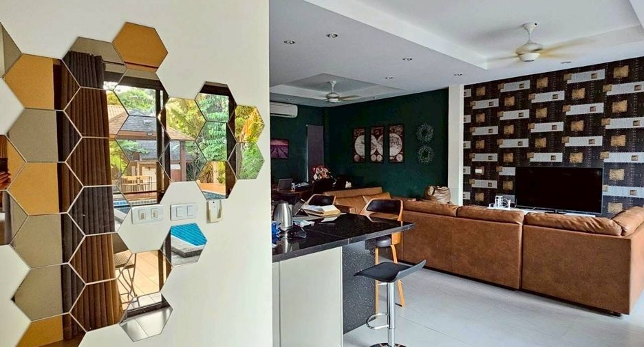 For sale そして for rent 4 ベッドルーム villa in Mueang Phuket, Phuket