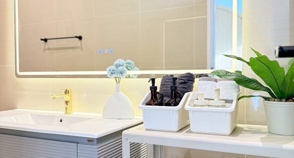 For sale and for rent 5 bedrooms villa in Bang Lamung, Chonburi