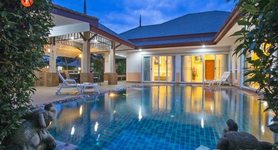 For rent 4 ベッドルーム villa in Bang Lamung, Chonburi