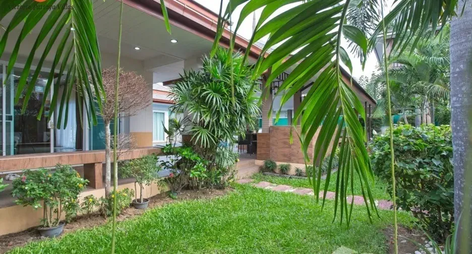For rent 4 ベッドルーム villa in Bang Lamung, Chonburi