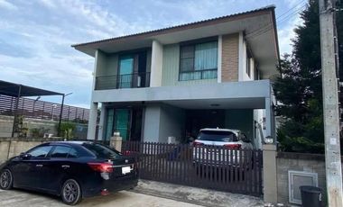 For sale and for rent 3 bedrooms house in Bang Na, Bangkok
