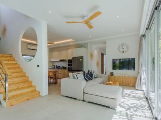 For rent 4 bedrooms villa in Mueang Phuket, Phuket