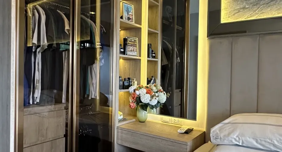 For sale 1 bed condo in Huai Khwang, Bangkok
