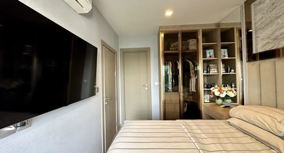 For sale 1 bed condo in Huai Khwang, Bangkok