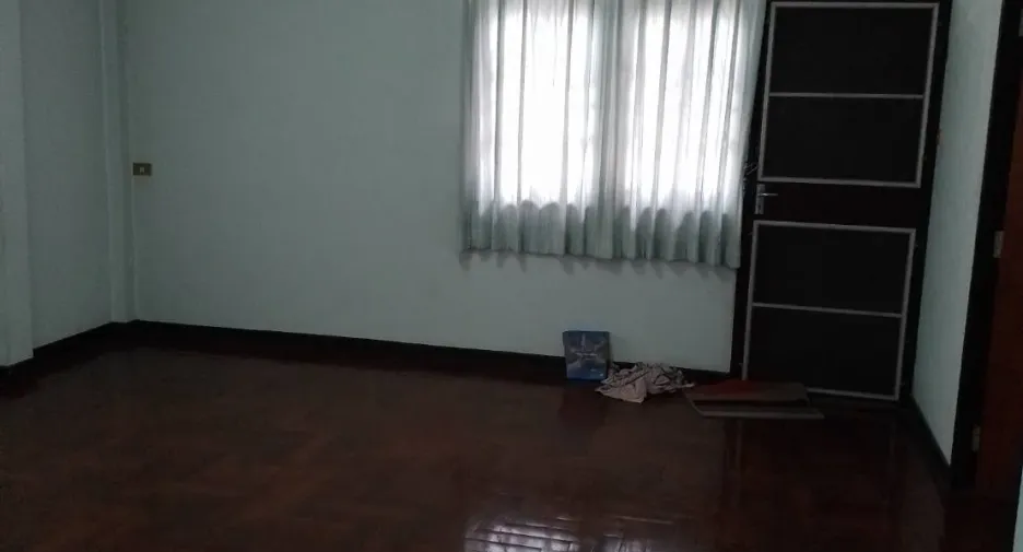 For sale 4 bedrooms house in Don Mueang, Bangkok