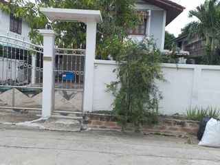 For sale 4 bedrooms house in Don Mueang, Bangkok