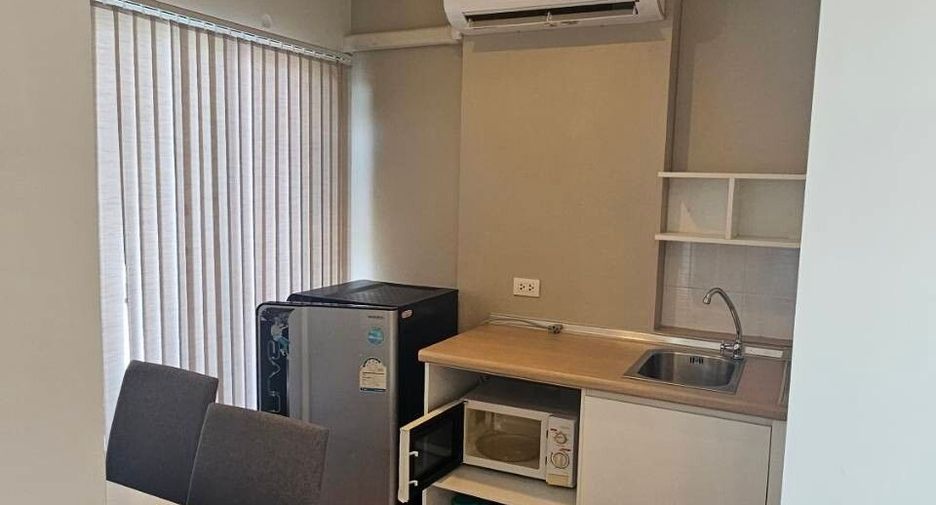 For sale 1 bed condo in Mueang Samut Prakan, Samut Prakan