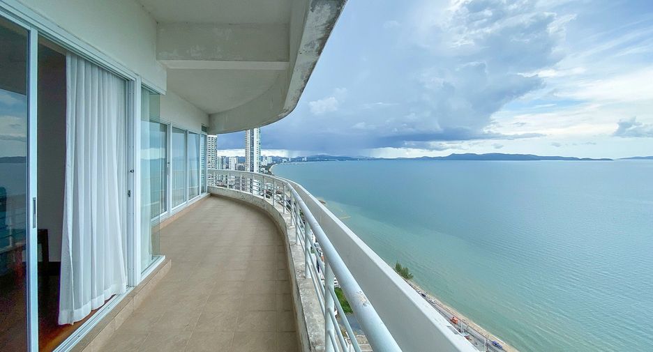 For sale 3 bedrooms condo in Bang Lamung, Chonburi