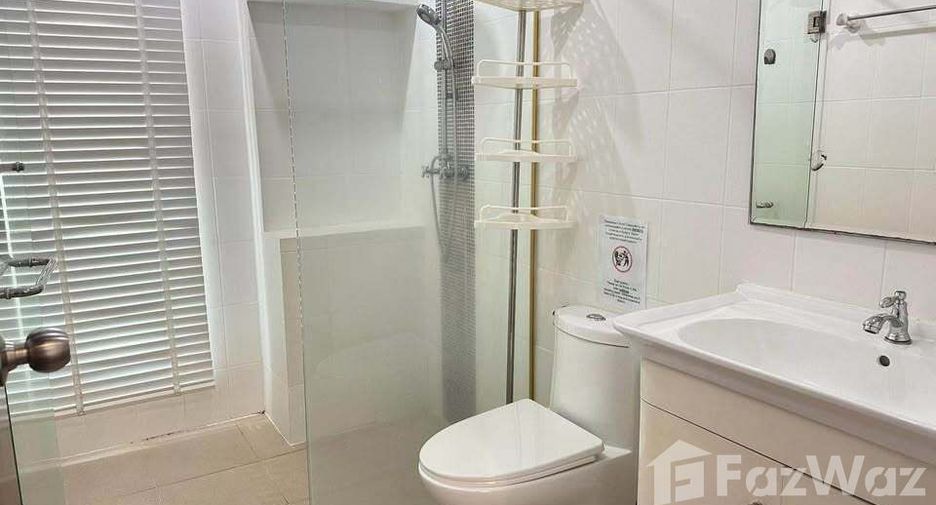 For rent 3 bedrooms townhouse in Kathu, Phuket