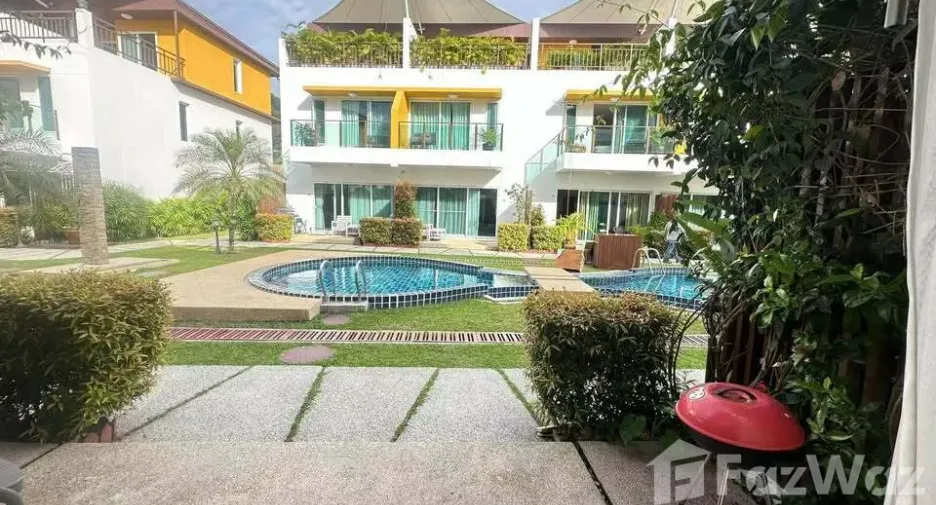 For rent 3 bedrooms townhouse in Kathu, Phuket