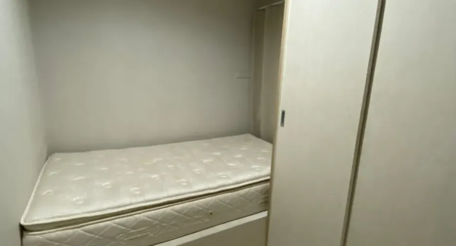 For sale and for rent 2 bedrooms condo in Watthana, Bangkok
