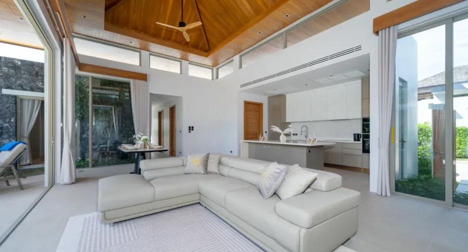 For sale 4 bedrooms villa in Thalang, Phuket