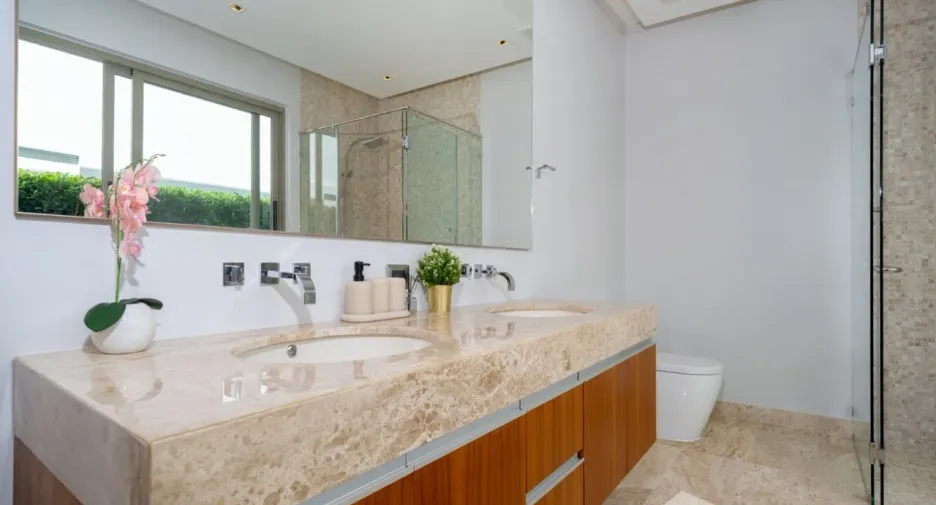 For sale 4 bedrooms villa in Thalang, Phuket