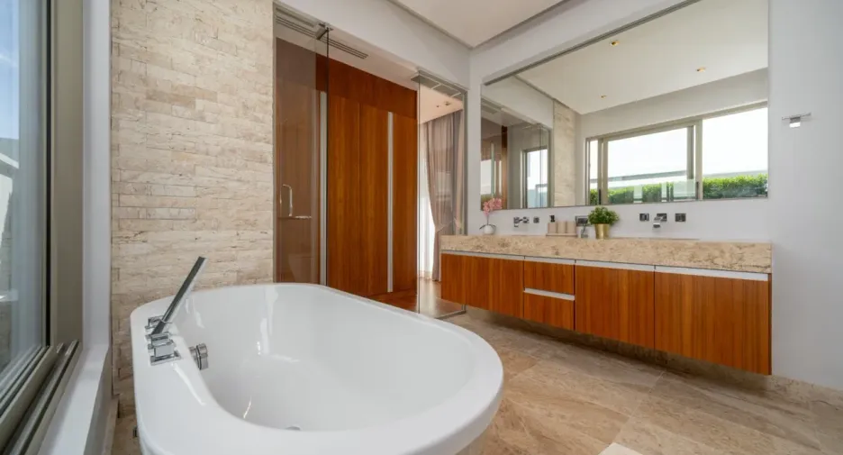 For sale 4 bedrooms villa in Thalang, Phuket
