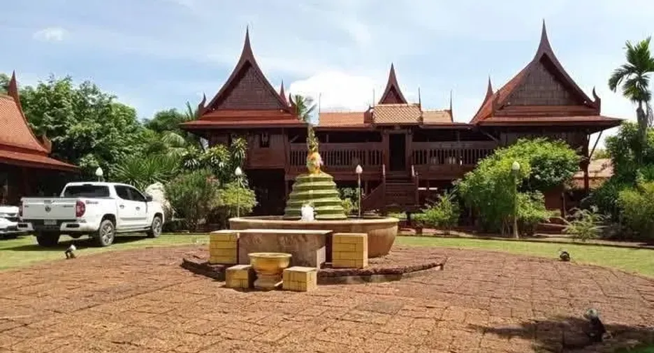 Haus zum Kauf mit 6 Zimmer in Tha Muang, Kanchanaburi