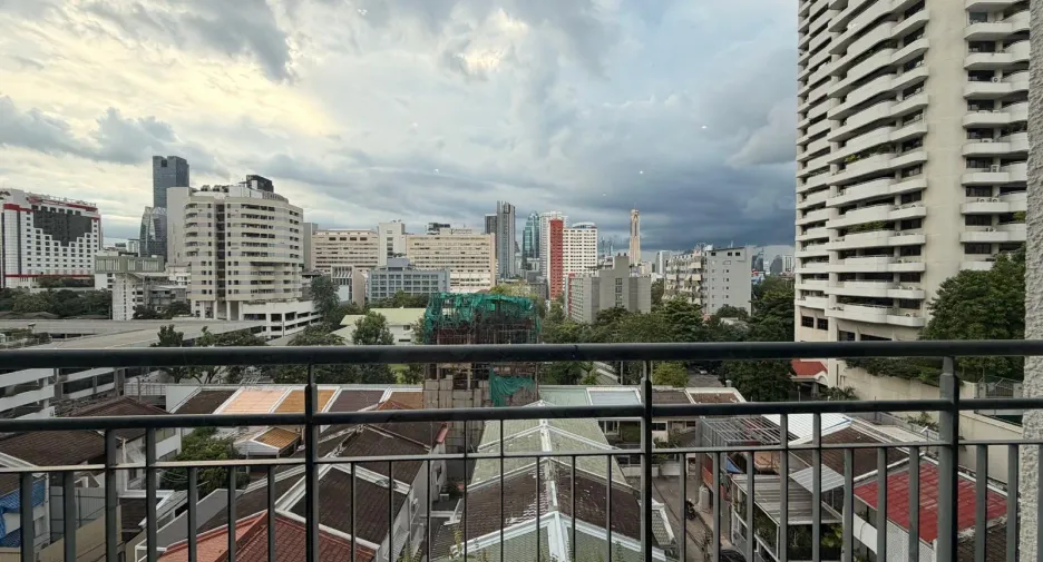 À vendre 2 chambres condo à Watthana, Bangkok
