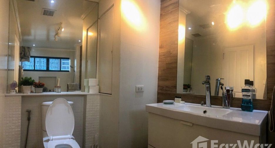 Продажа 2 спальни кондо в Щаттхана, Бангкок