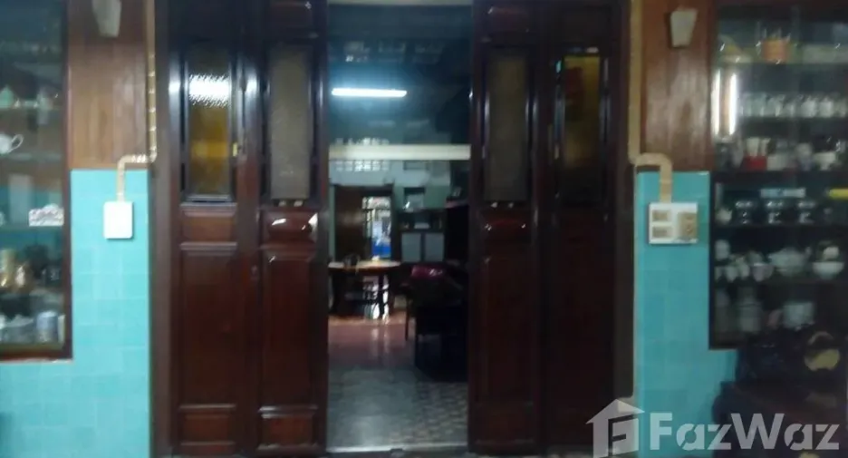 For sale 6 bedrooms townhouse in Samphanthawong, Bangkok
