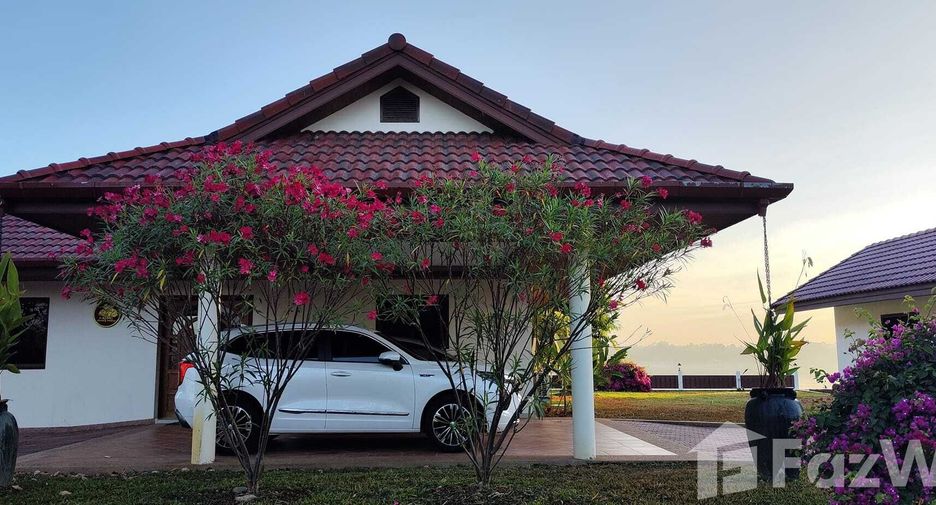 For sale 2 bedrooms villa in Don Tan, Mukdahan