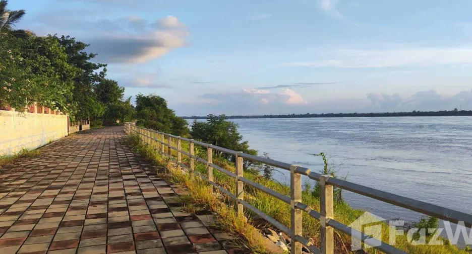 For sale 2 bedrooms villa in Don Tan, Mukdahan