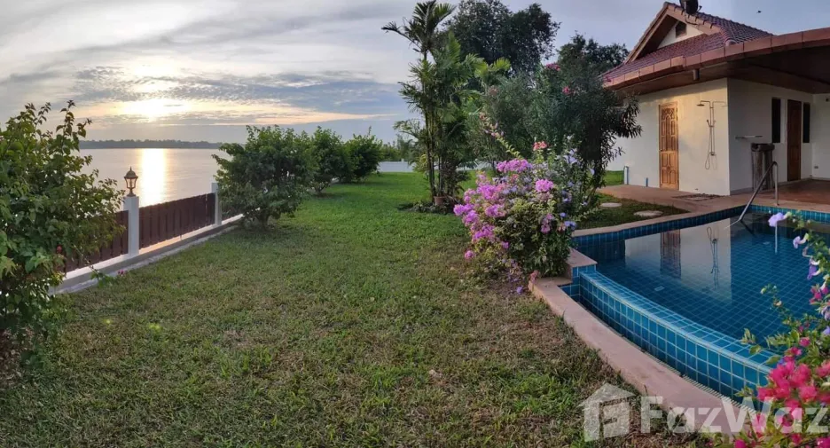 For sale 2 bedrooms villa in Don Tan, Mukdahan