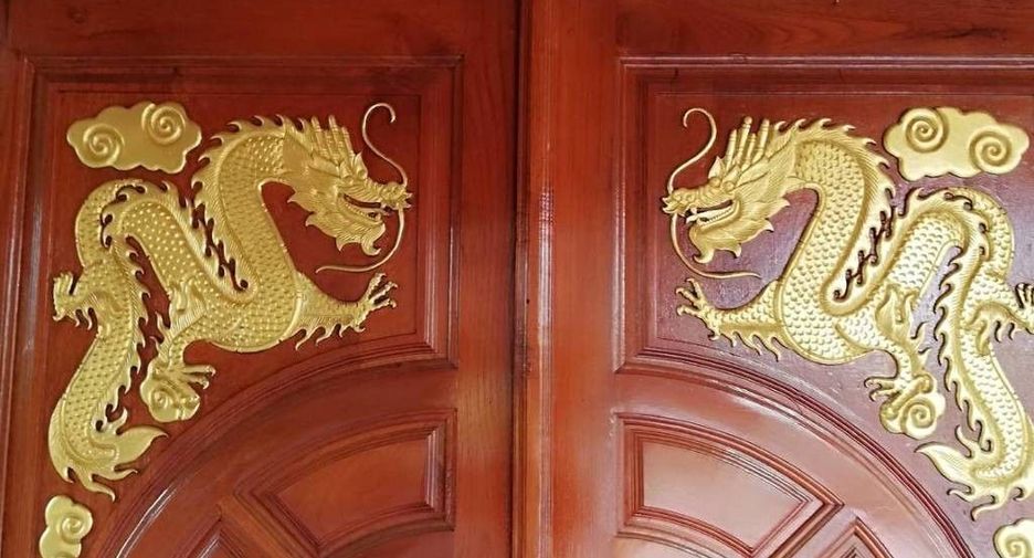 For sale 4 bedrooms house in Mueang Phrae, Phrae