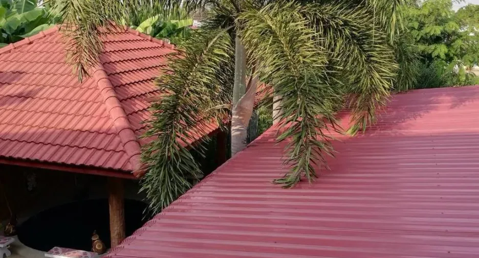 For sale 4 bedrooms house in Mueang Phrae, Phrae