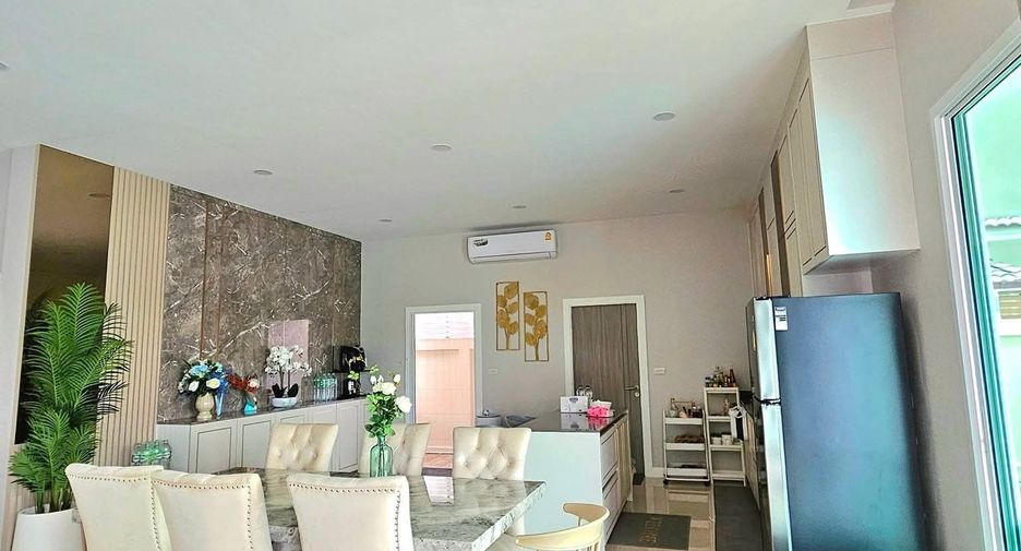 出售 4 卧室 独立屋 在 Bang Lamung, Chon Buri