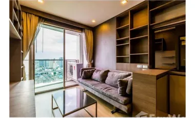 ขาย 2 ห้องนอน คอนโด ใน คลองเตย, กรุงเทพฯ