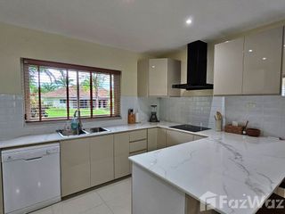 For sale 3 ベッドルーム villa in Kathu, Phuket