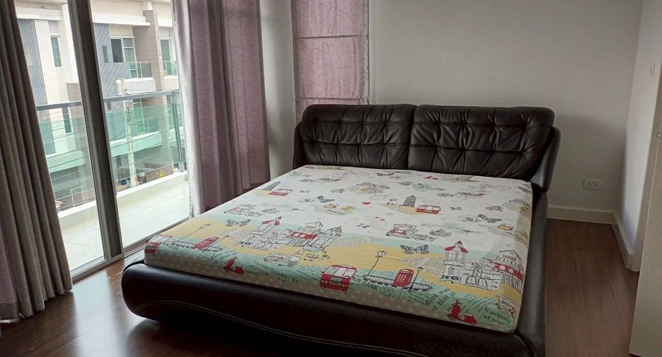 For sale 3 bedrooms townhouse in Prawet, Bangkok