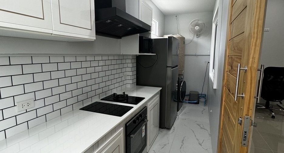 Reihenhaus zur Miete mit 3 Zimmer in Mueang Phuket, Phuket