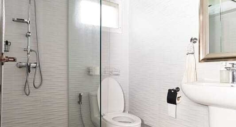 For sale 4 bedrooms house in Kathu, Phuket