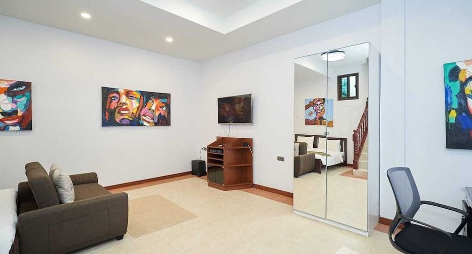 For sale 4 bedrooms house in Kathu, Phuket