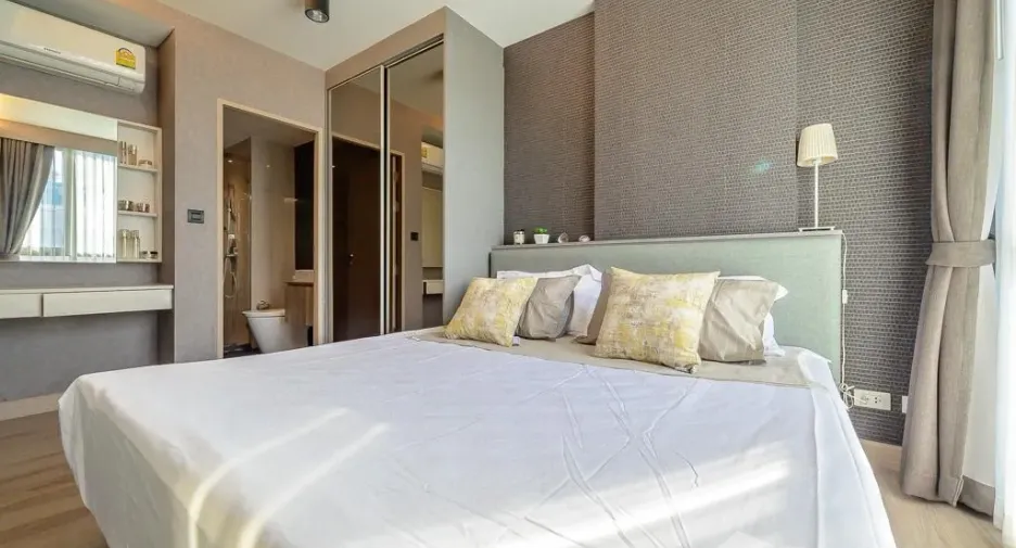 For sale and for rent 1 bed condo in Phra Khanong, Bangkok
