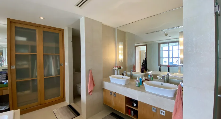 For sale 2 bedrooms condo in Kathu, Phuket