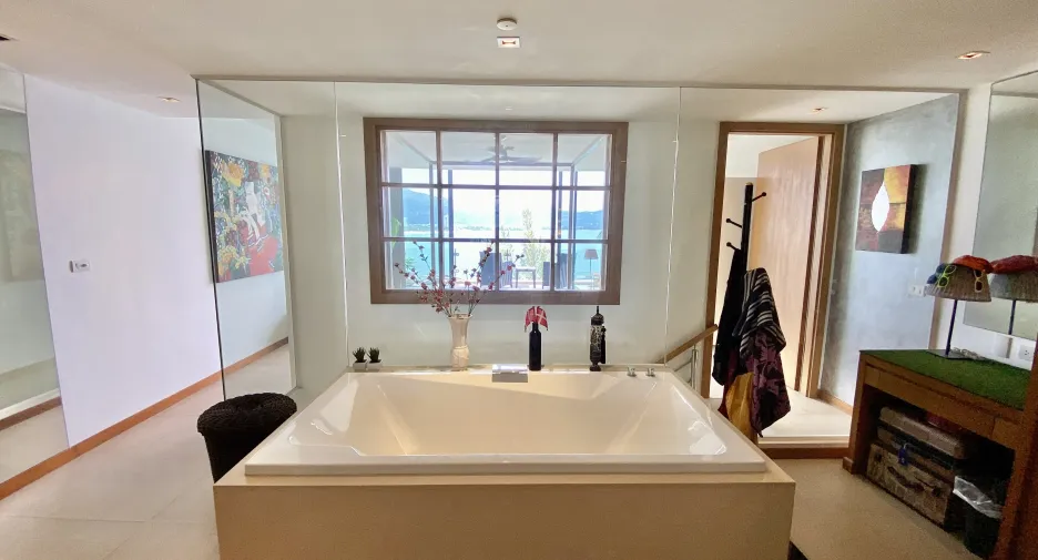 For sale 2 bedrooms condo in Kathu, Phuket