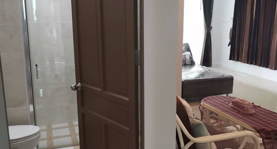 For sale 4 bedrooms house in Hua Hin, Prachuap Khiri Khan