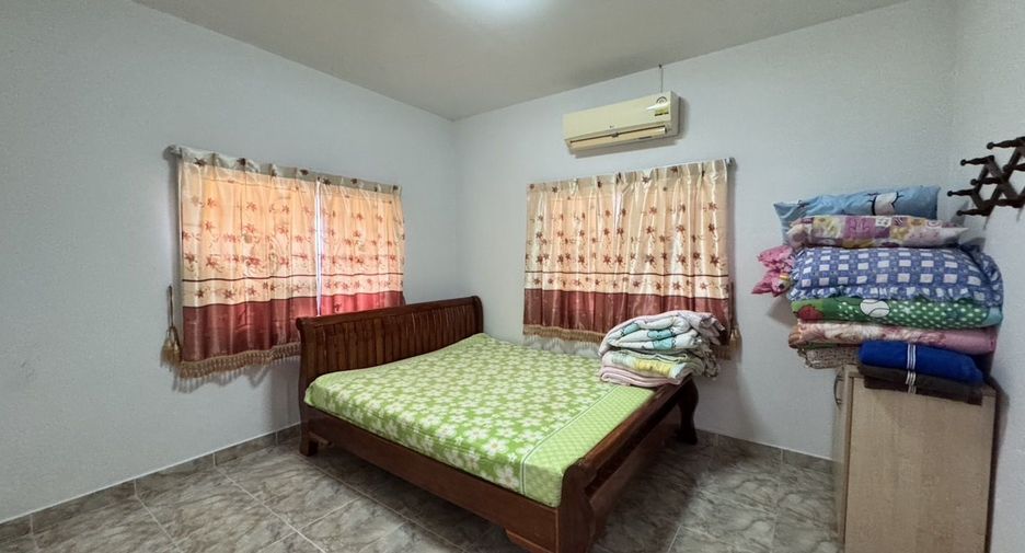 À louer 2 chambres maison à Sattahip, Chonburi