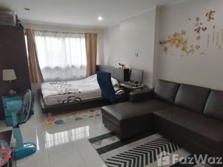 Wohnung zum Kauf mit 1 Zimmer in Thon Buri, Bangkok