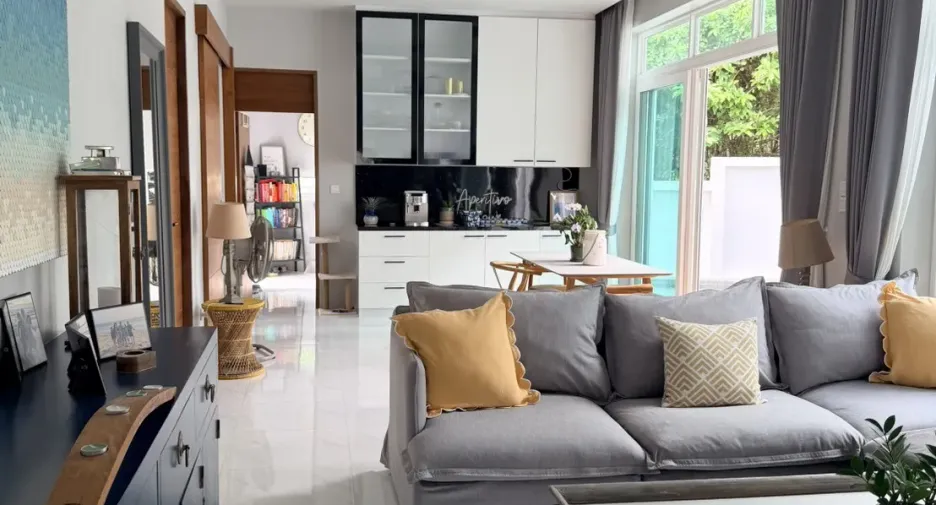 Villa zum Kauf mit 4 Zimmer in Kathu, Phuket