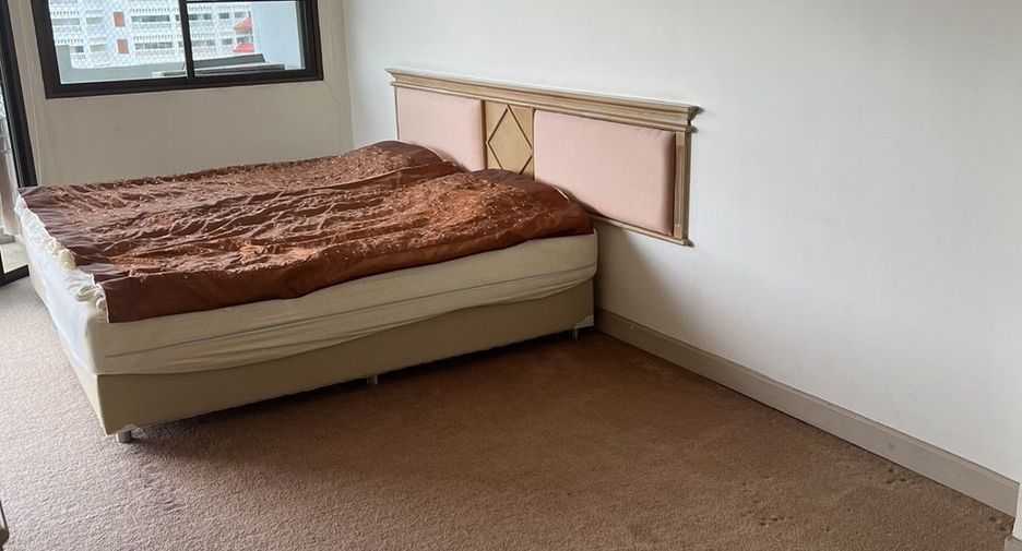 For sale 2 bedrooms condo in Cha Am, Phetchaburi