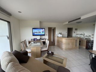 Condo en venta de 2 habitaciones en Cha Am, Phetchaburi