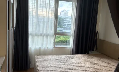 For sale 1 bed condo in Huai Khwang, Bangkok