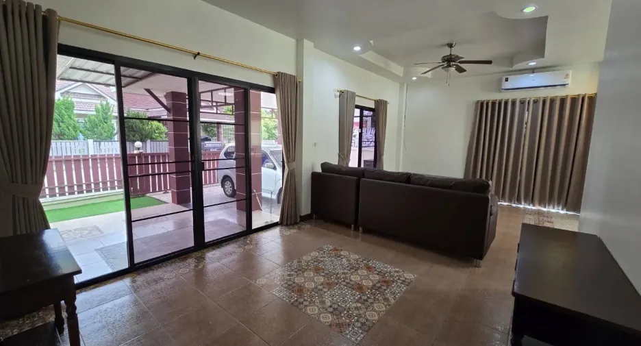 À louer 3 chambres maison à Mueang Chiang Rai, Chiang Rai