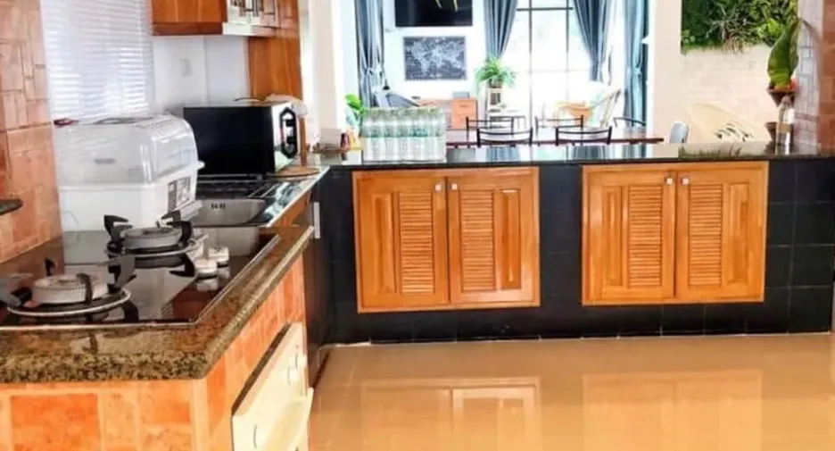 À louer 4 chambres villa à Bang Lamung, Chonburi