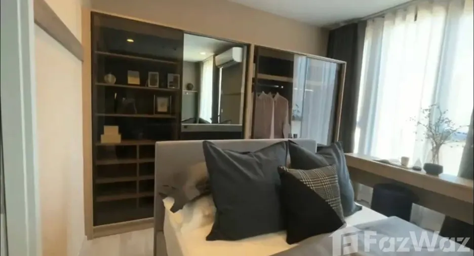 For sale and for rent studio condo in Watthana, Bangkok