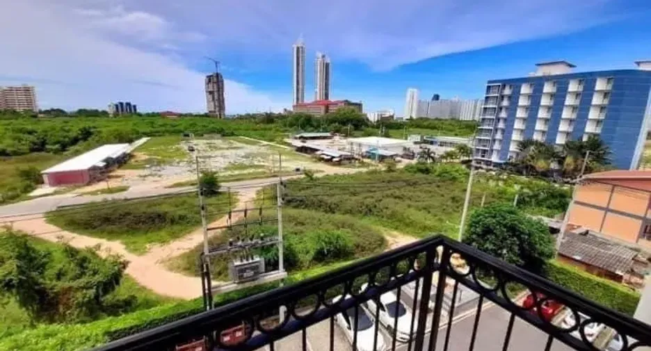 For rent studio condo in Bang Lamung, Chonburi